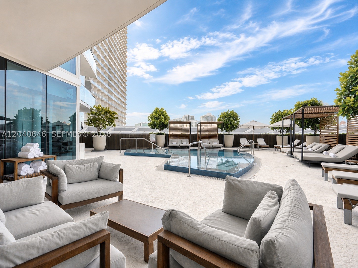 17001 Collins Ave #3402 Sunny Isles Beach, FL 33160