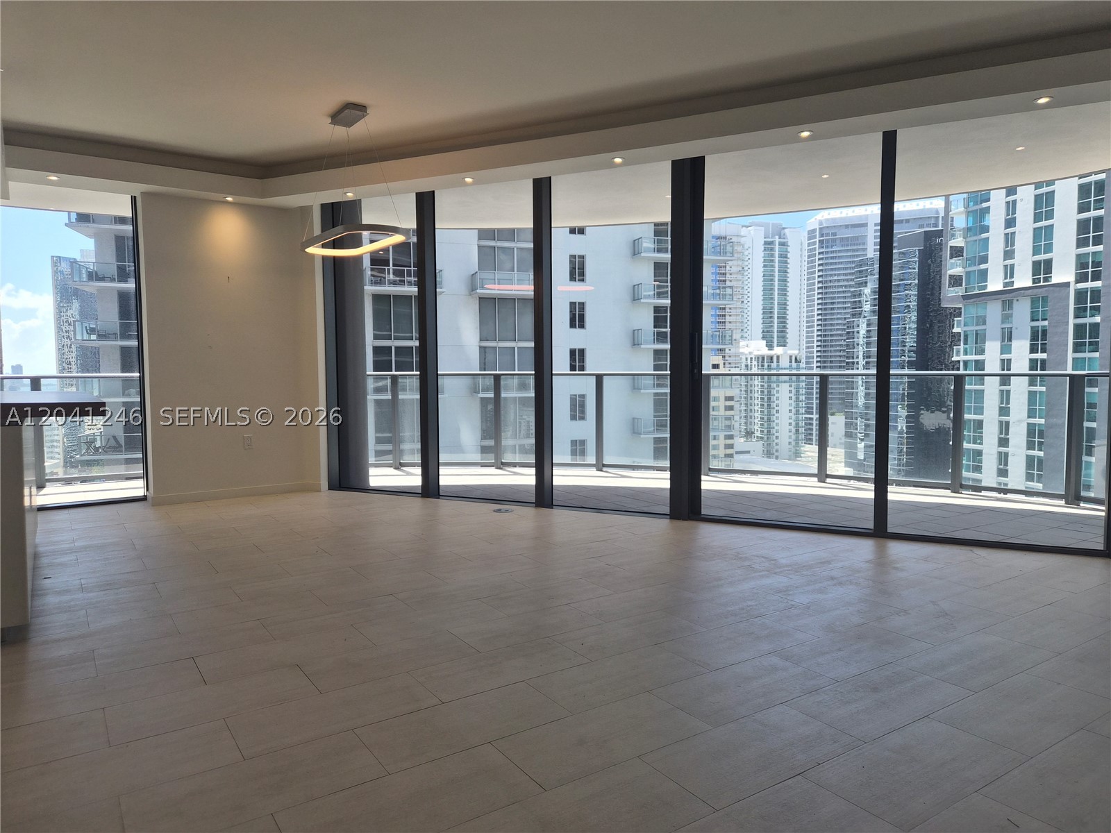 image Brickell Flatiron5