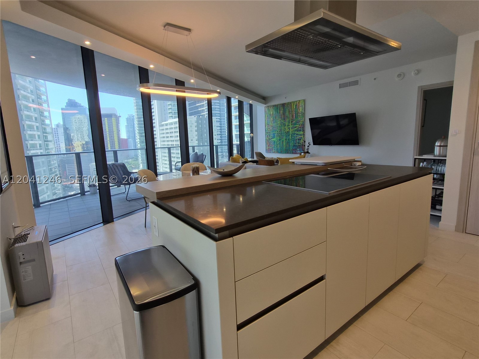 image Brickell Flatiron8