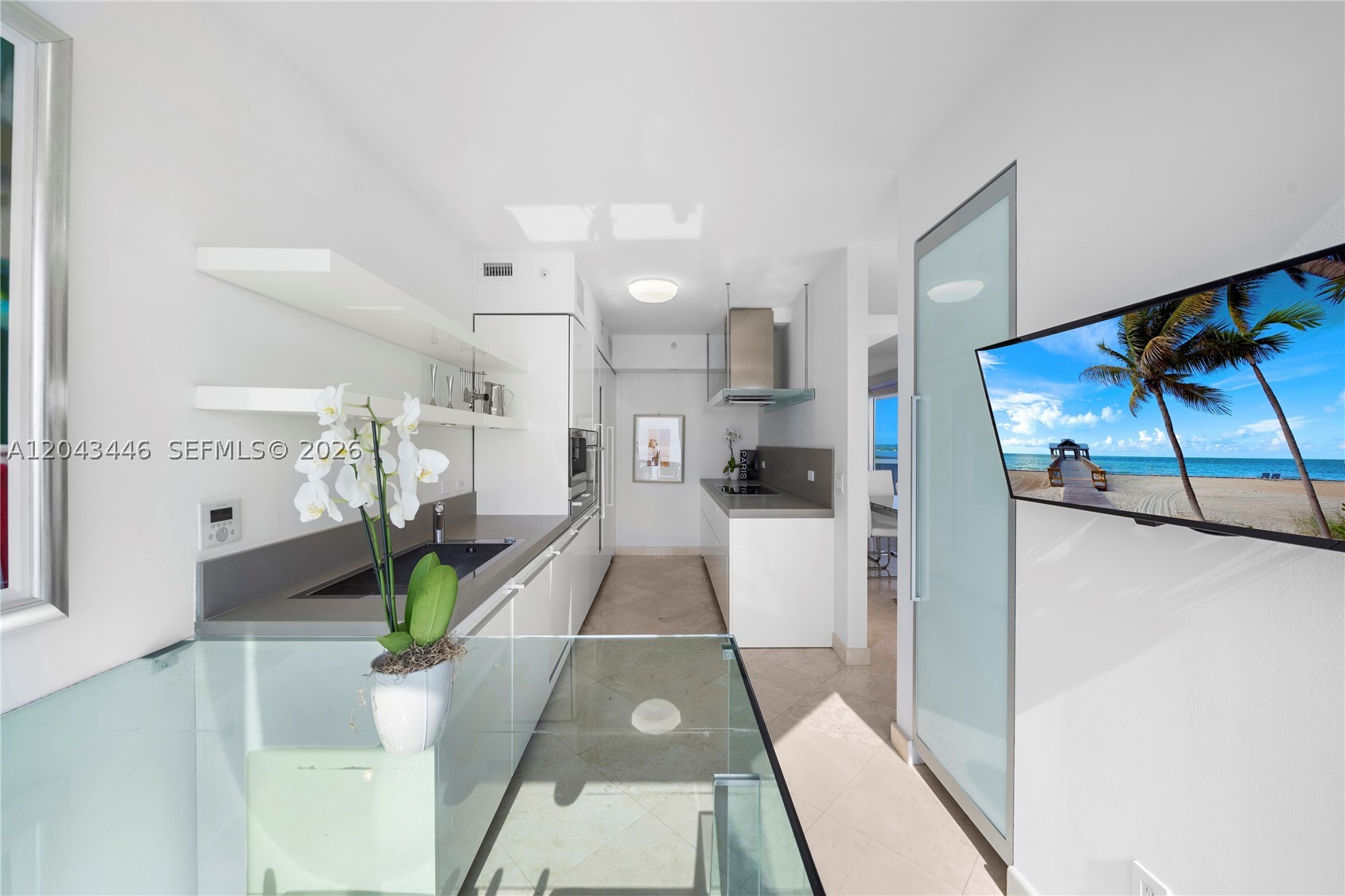 image Blue Diamond22