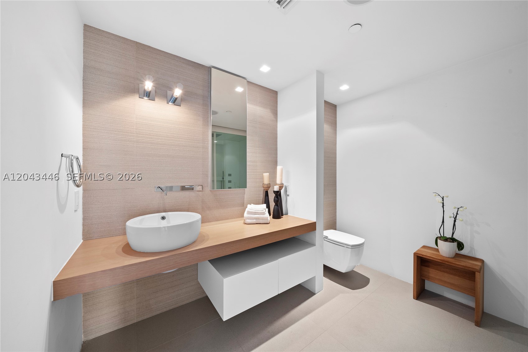 image Blue Diamond29
