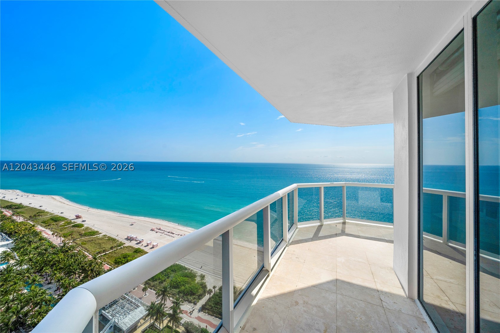 image Blue Diamond32