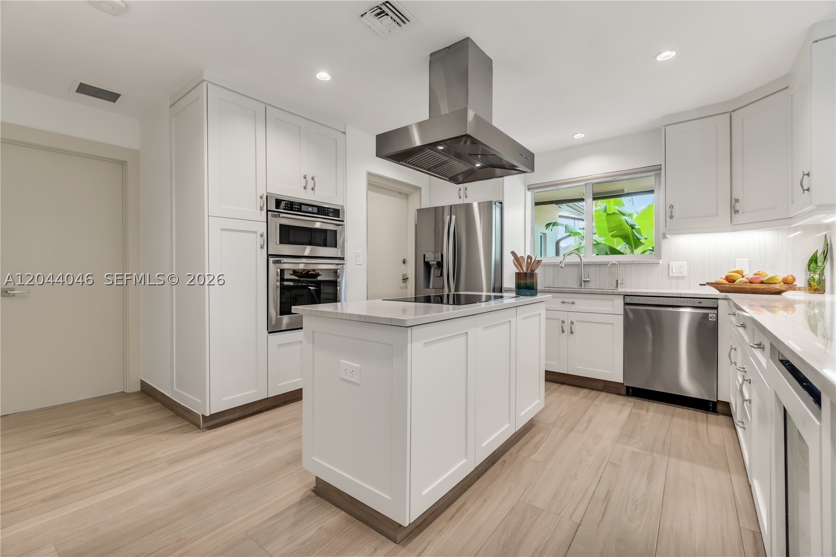 2820 NE 40th Ct Fort Lauderdale, FL 33308