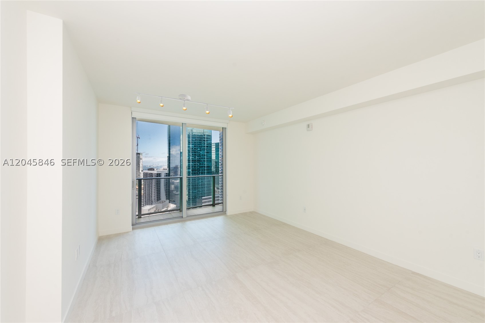 image Viceroy Brickell Residences3