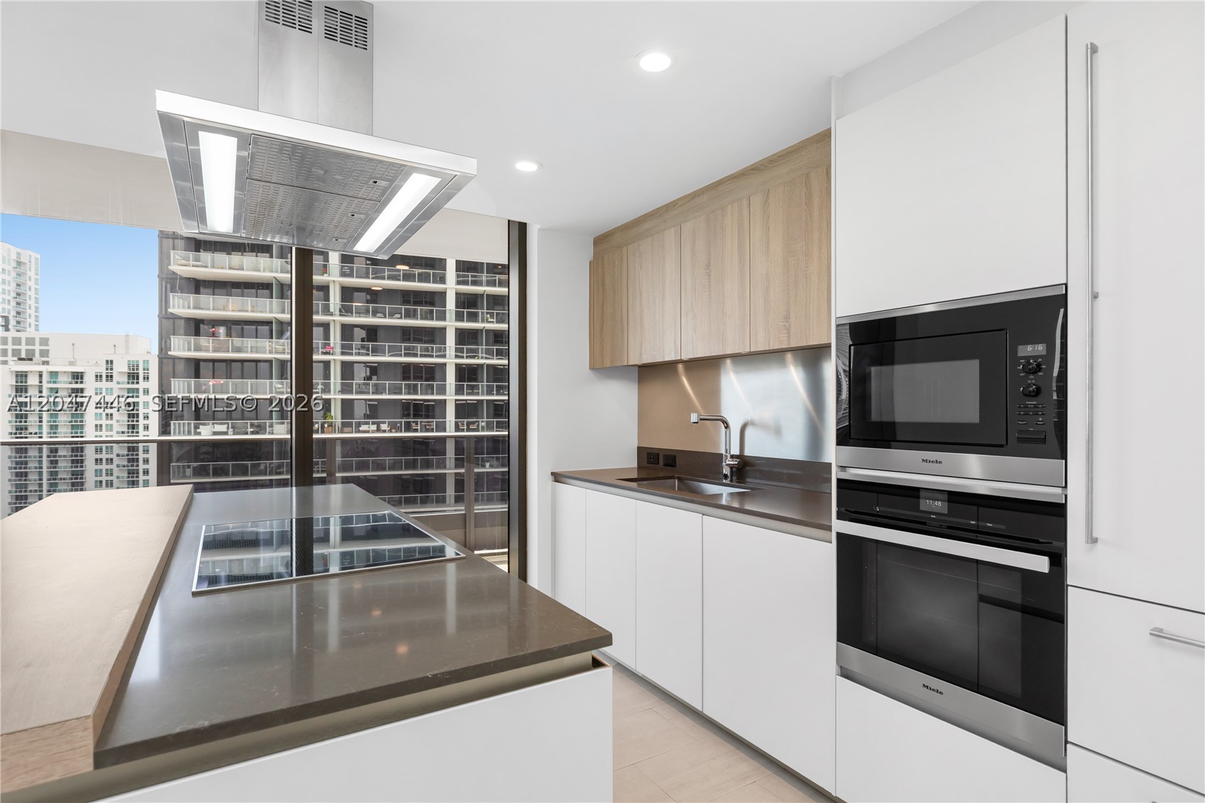 image Brickell Flatiron13