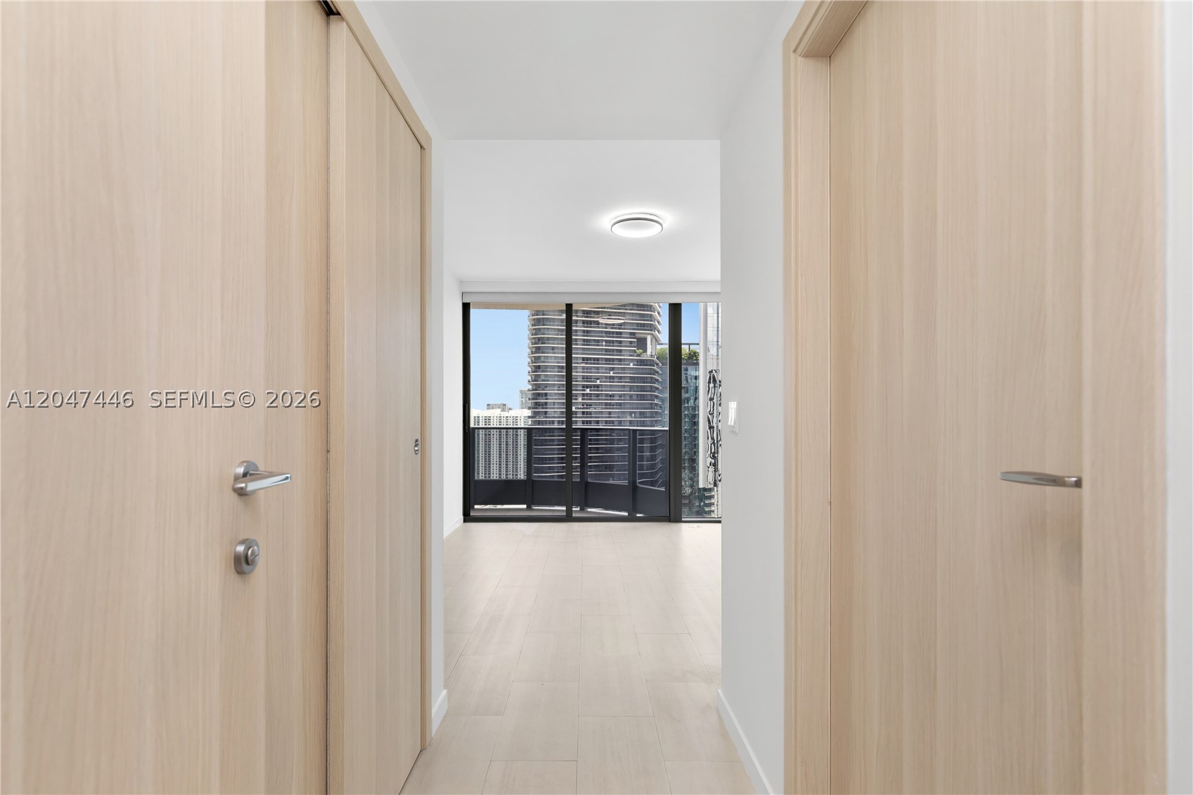 image Brickell Flatiron22