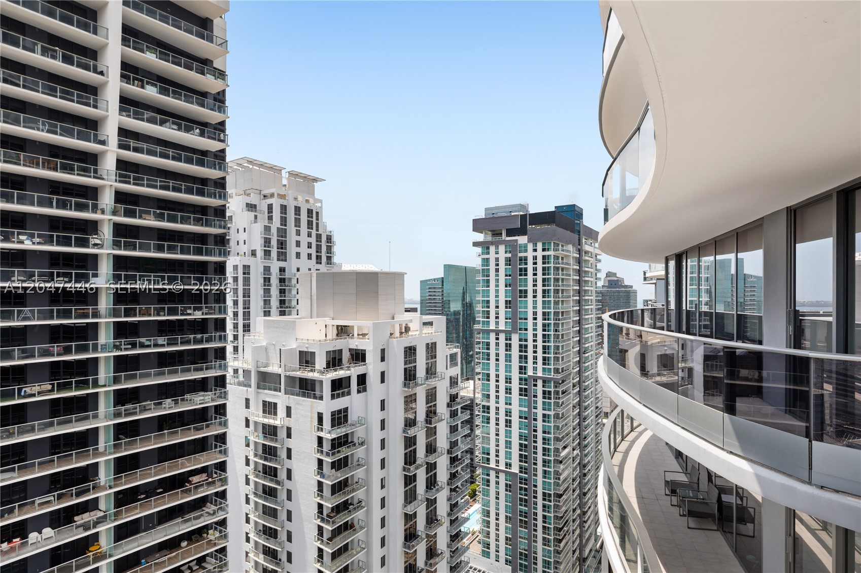image Brickell Flatiron43
