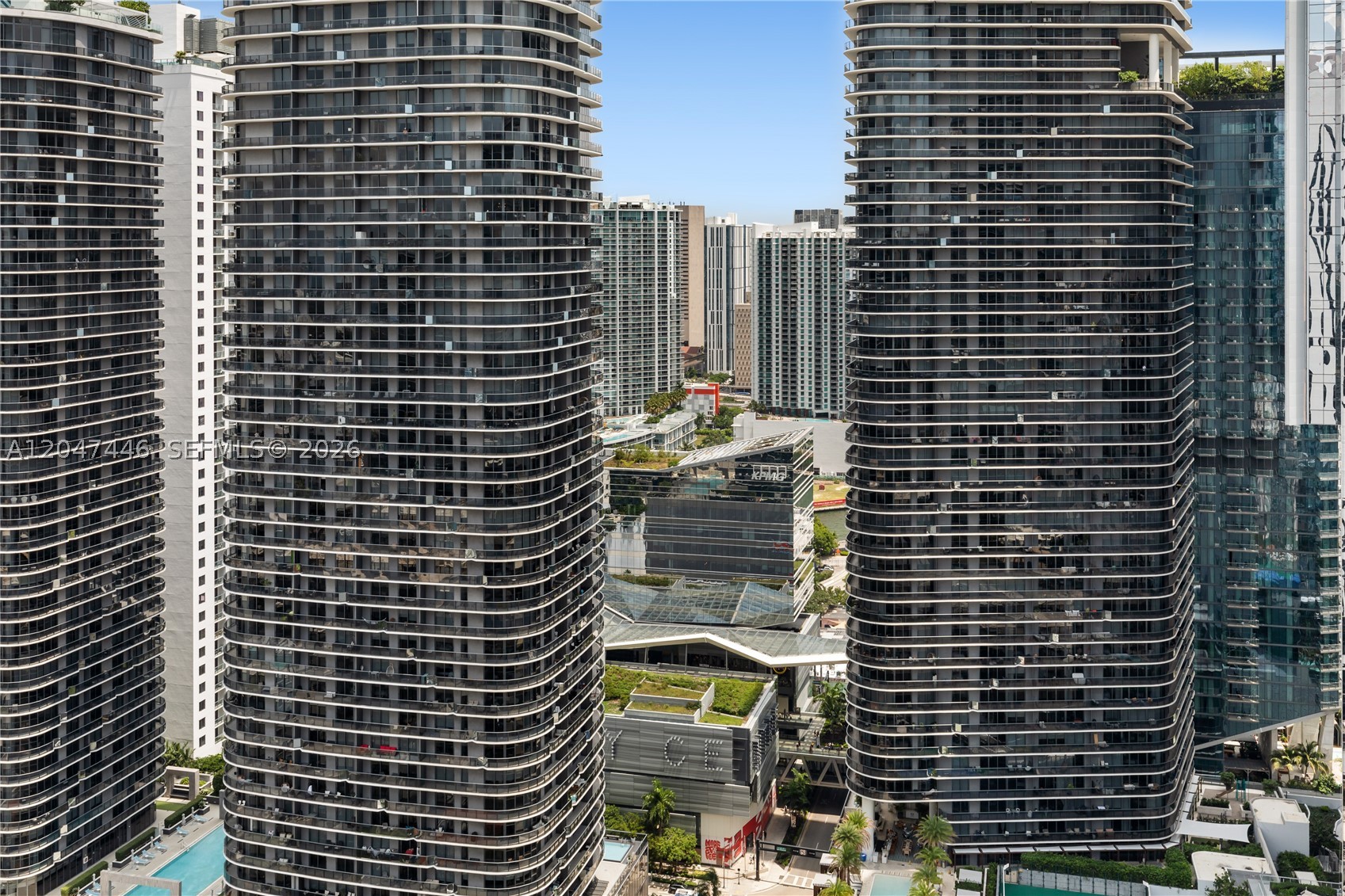 image Brickell Flatiron50