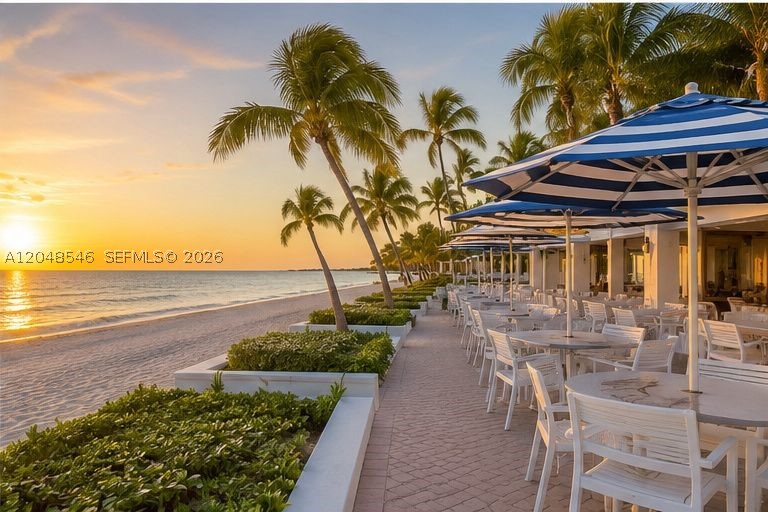 651 S Mashta Dr #651 Key Biscayne, FL 33149