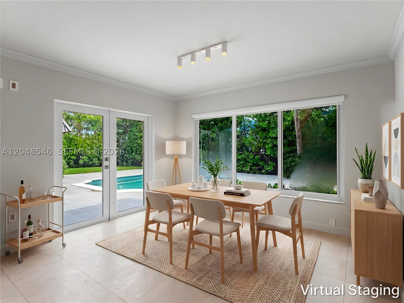 651 S Mashta Dr #651 Key Biscayne, FL 33149