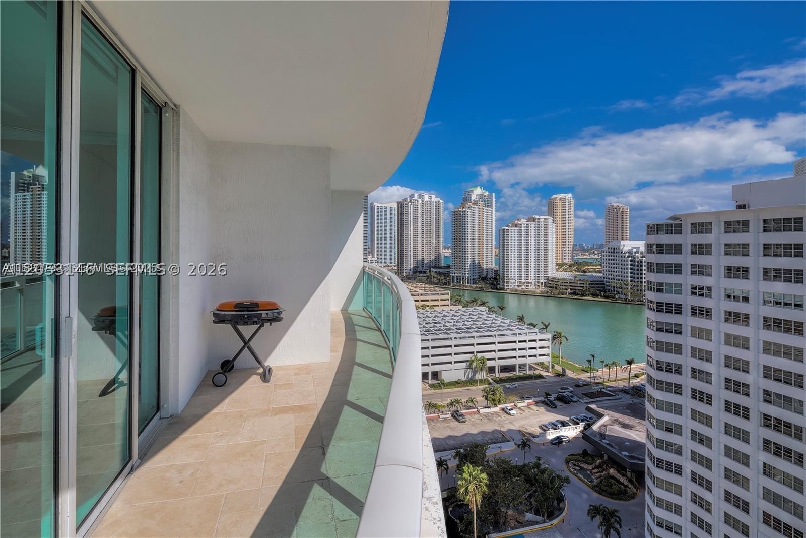 950 Brickell Bay Dr #1711