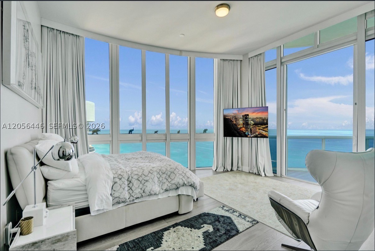 15901 Collins Ave #4301 Sunny Isles Beach, FL 33160