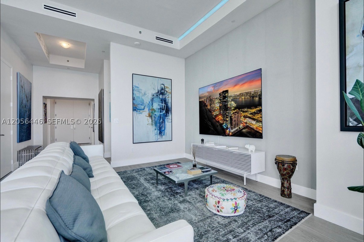 15901 Collins Ave #4301 Sunny Isles Beach, FL 33160