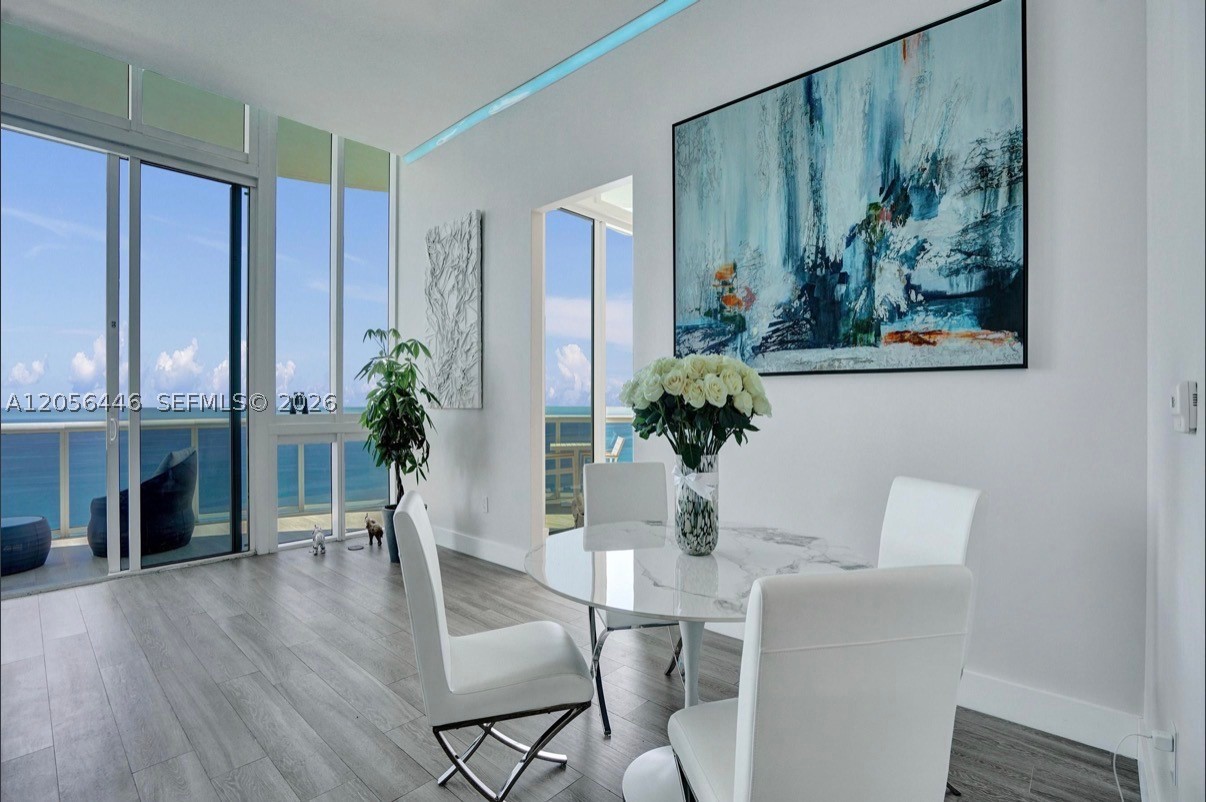 15901 Collins Ave #4301 Sunny Isles Beach, FL 33160