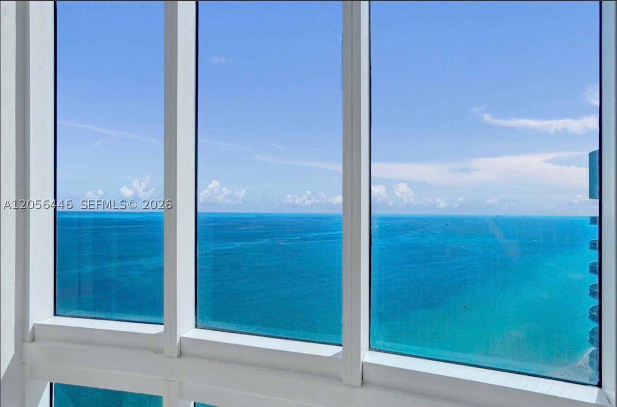 15901 Collins Ave #4301 Sunny Isles Beach, FL 33160