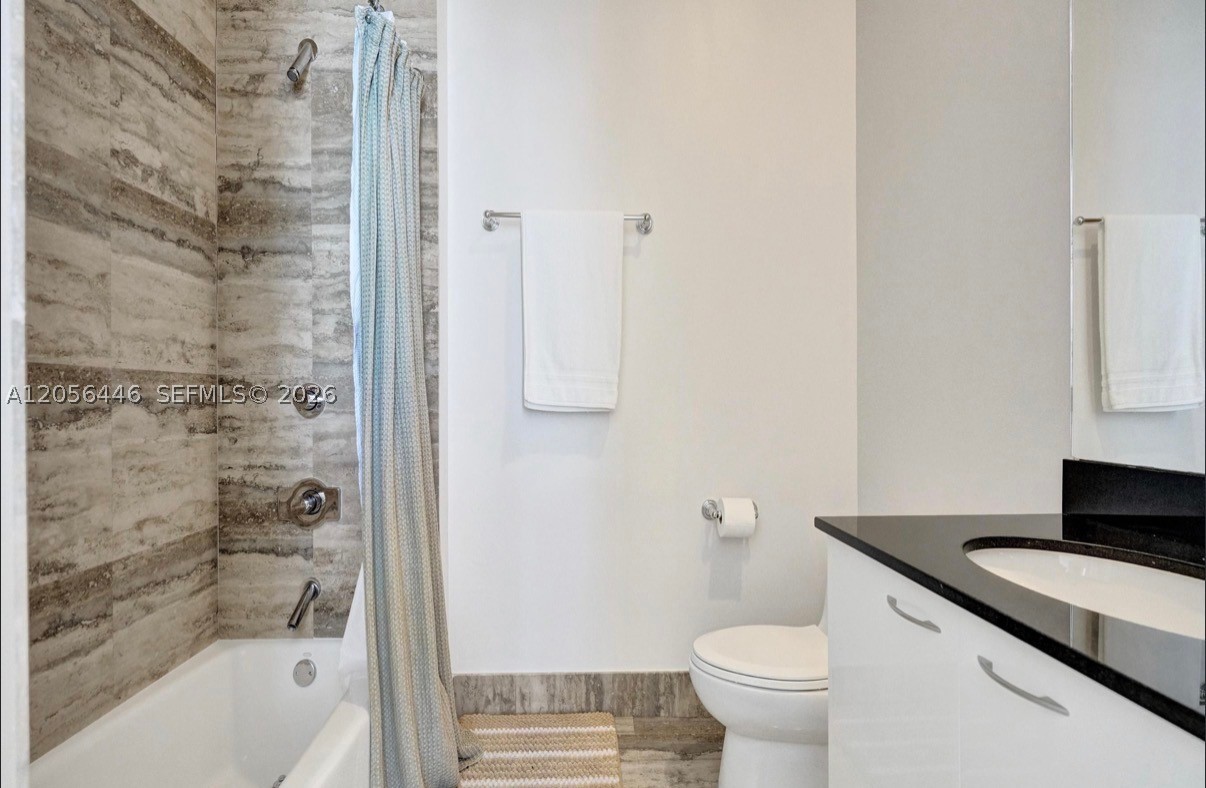 15901 Collins Ave #4301 Sunny Isles Beach, FL 33160