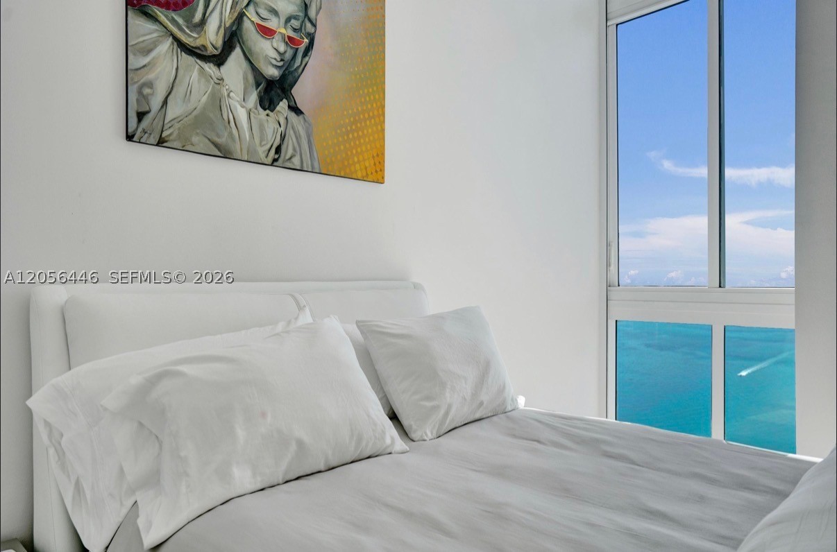 15901 Collins Ave #4301 Sunny Isles Beach, FL 33160