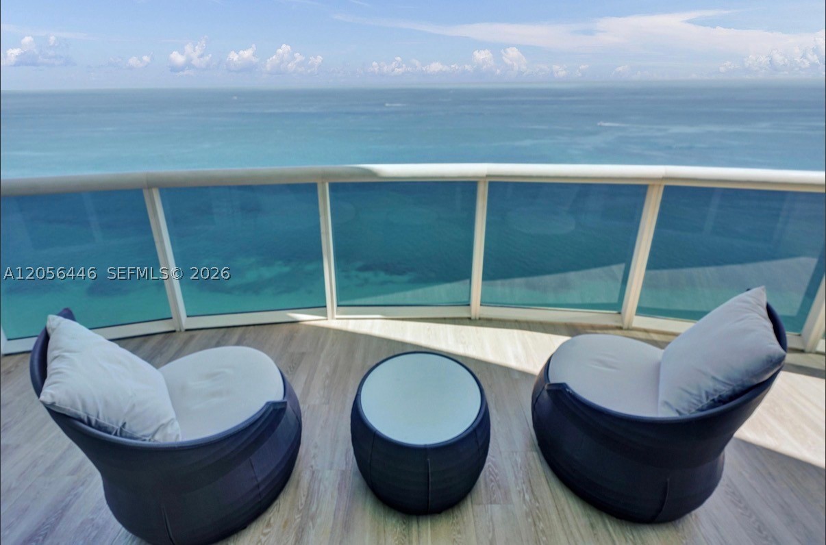15901 Collins Ave #4301 Sunny Isles Beach, FL 33160