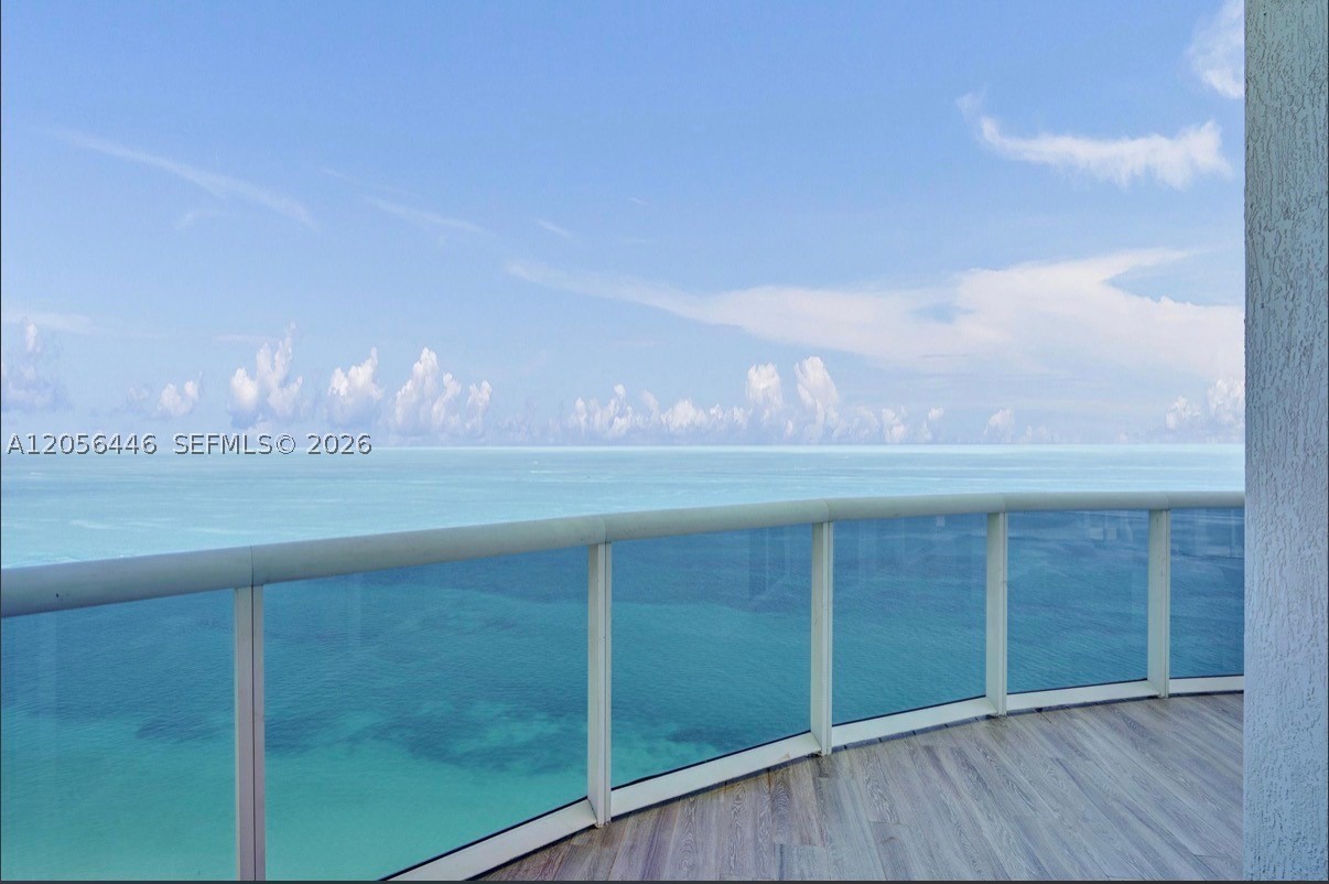 15901 Collins Ave #4301 Sunny Isles Beach, FL 33160