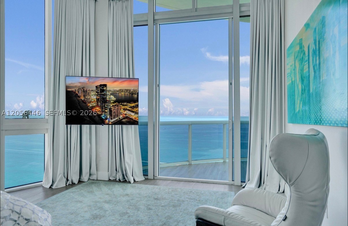 15901 Collins Ave #4301 Sunny Isles Beach, FL 33160