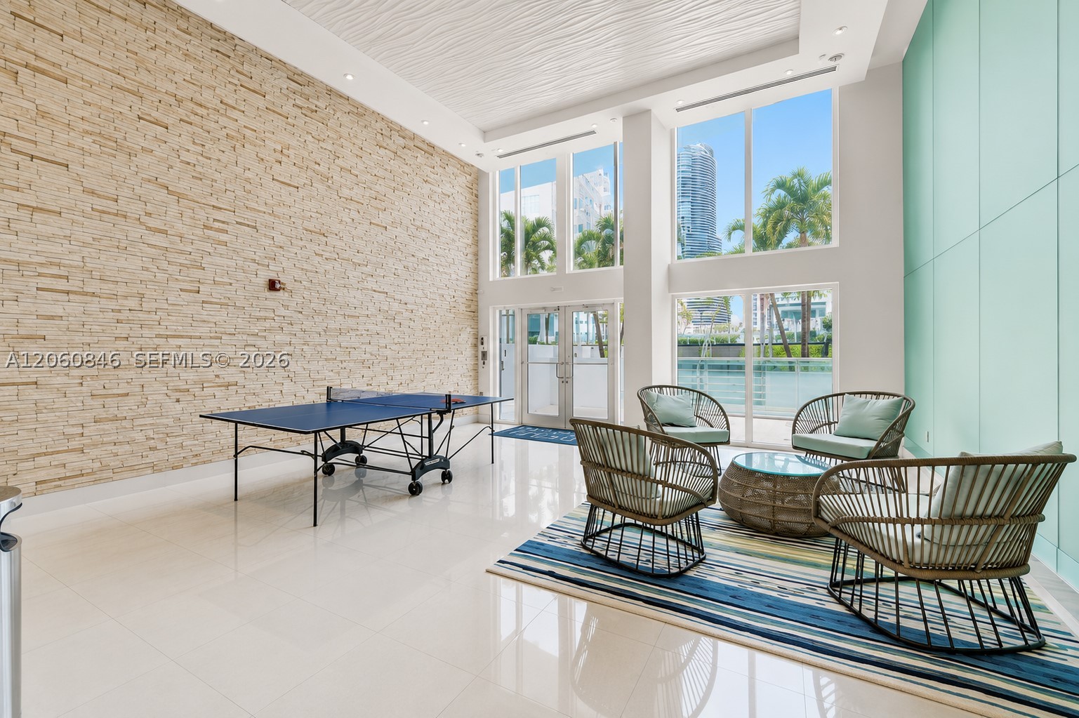 image Brickell on the River South13