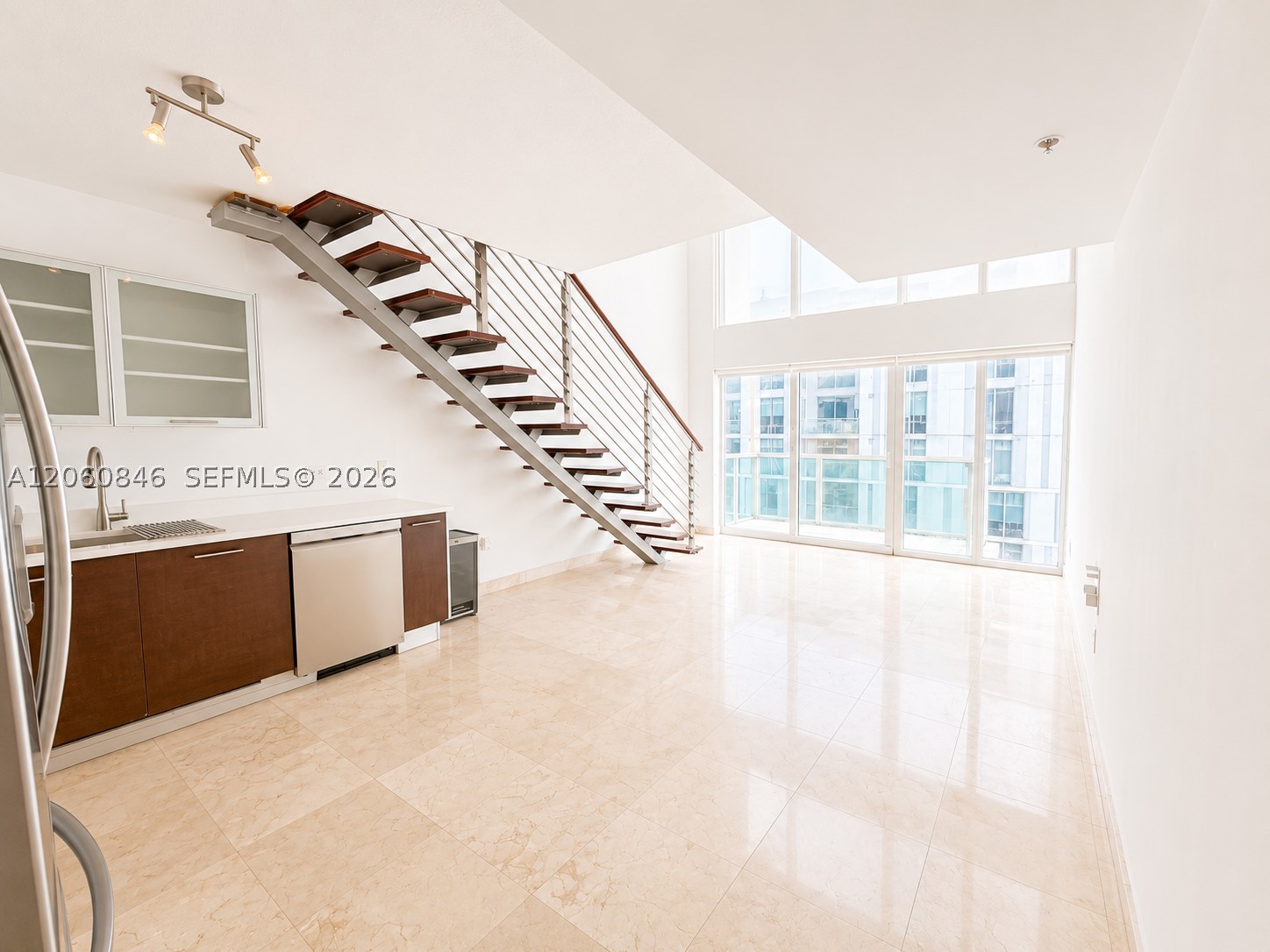 image Brickell on the River South25