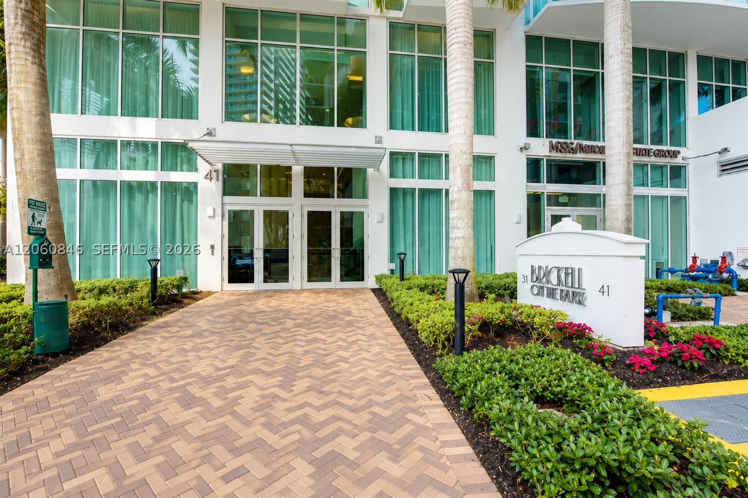 image Brickell on the River South7