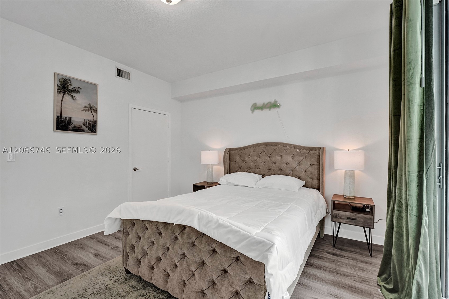 image Axis on Brickell South10