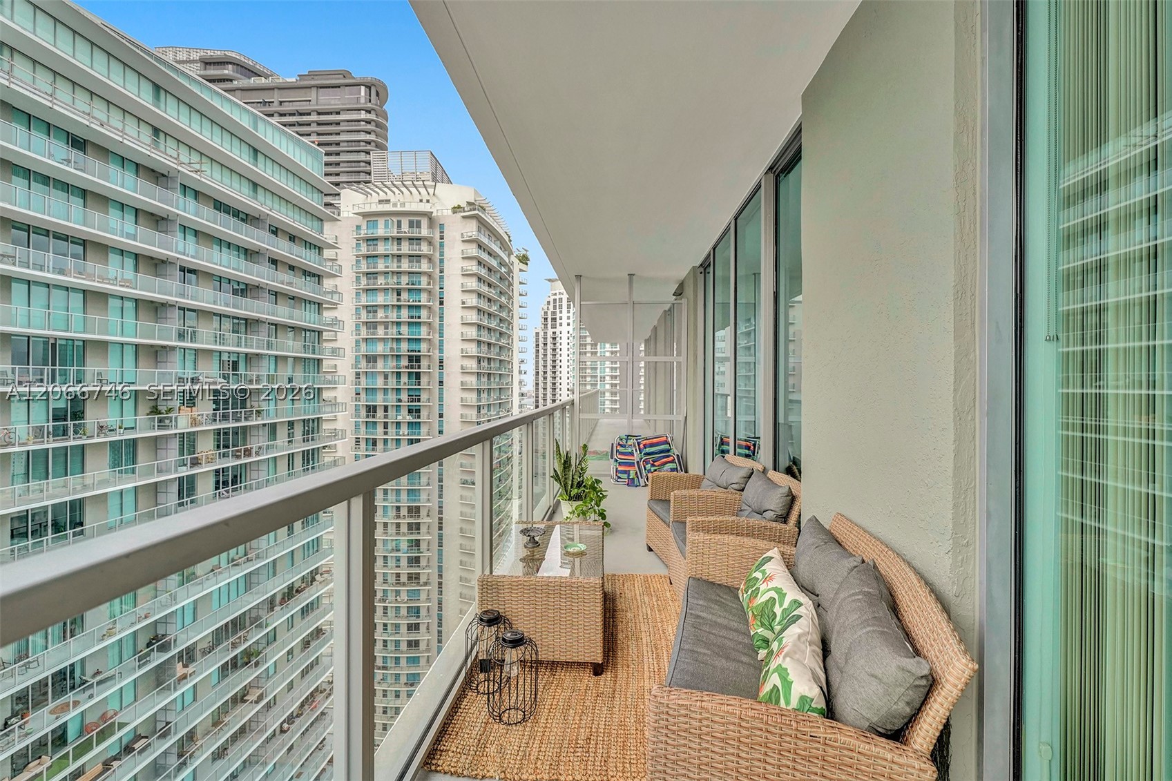 image Axis on Brickell South31