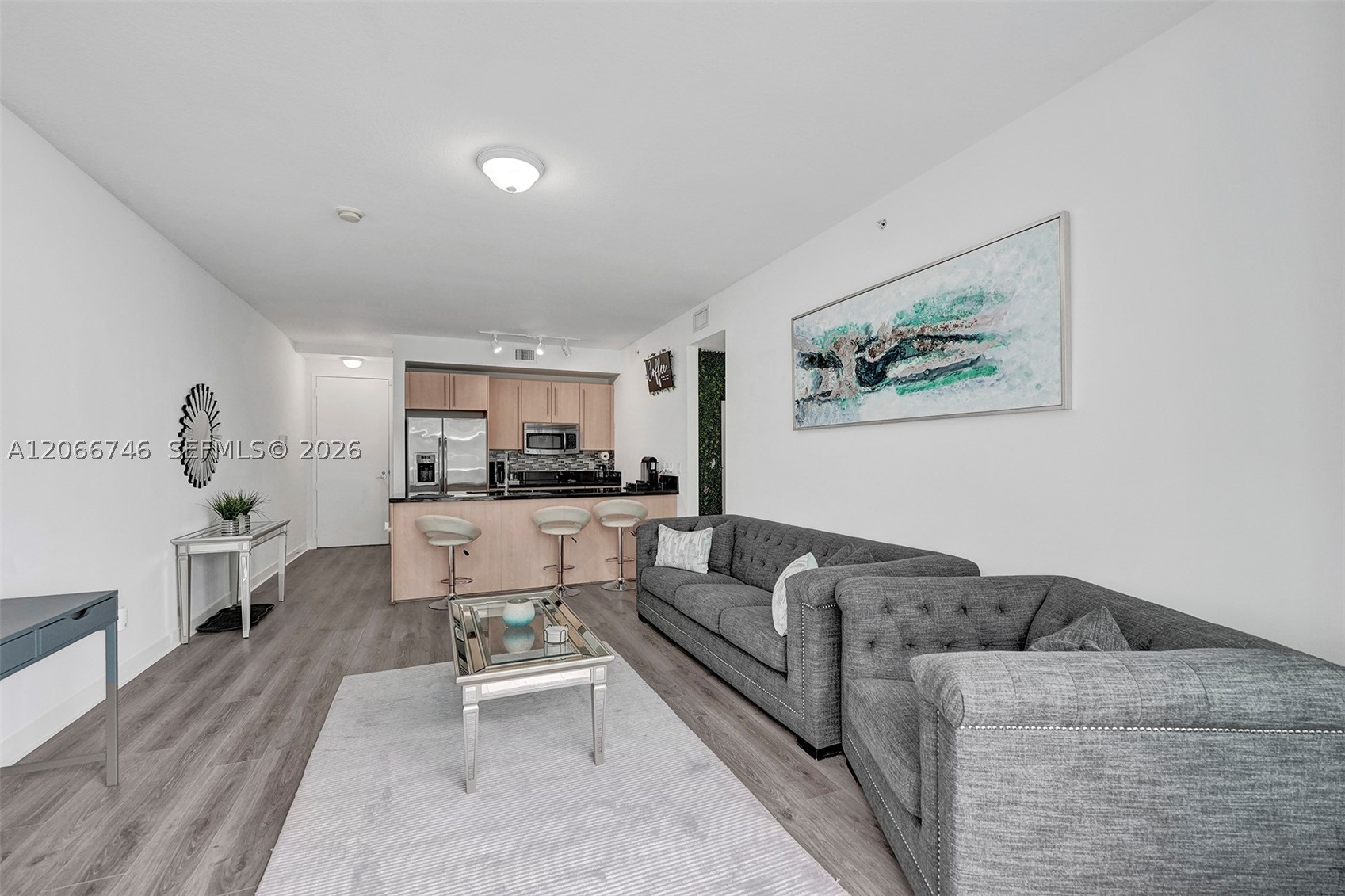 image Axis on Brickell South32