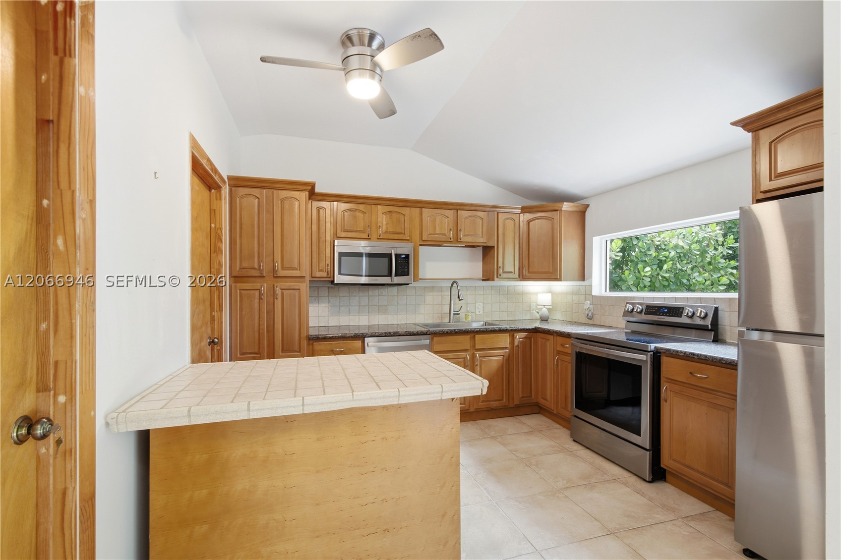 2355 Overbrook St Miami, FL 33133