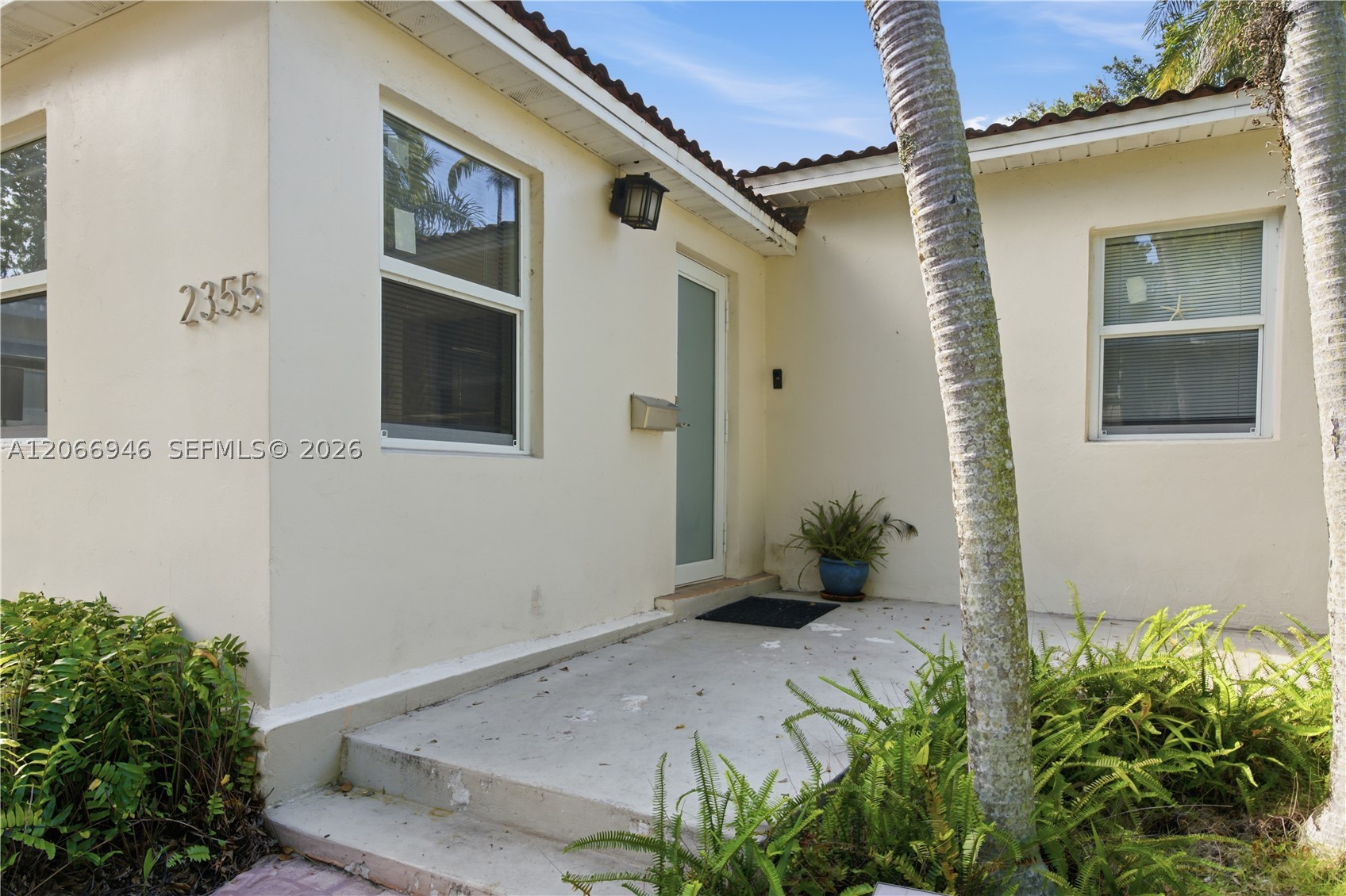2355 Overbrook St Miami, FL 33133
