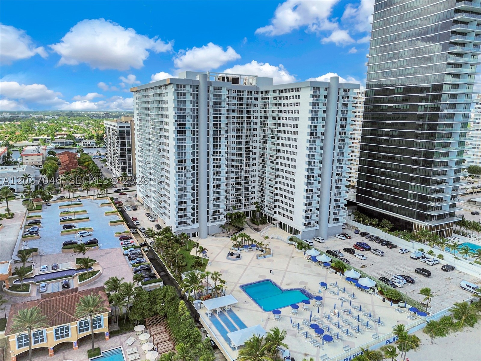 2030 S Ocean Dr #2027