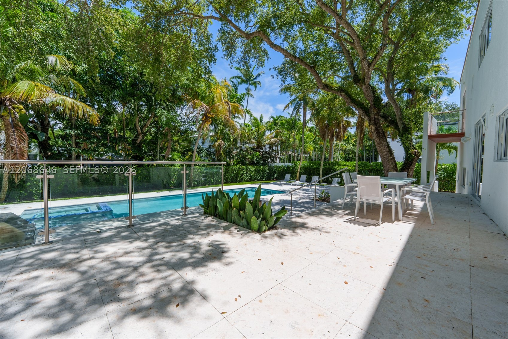 7277 SW 165th St Palmetto Bay, FL 33157