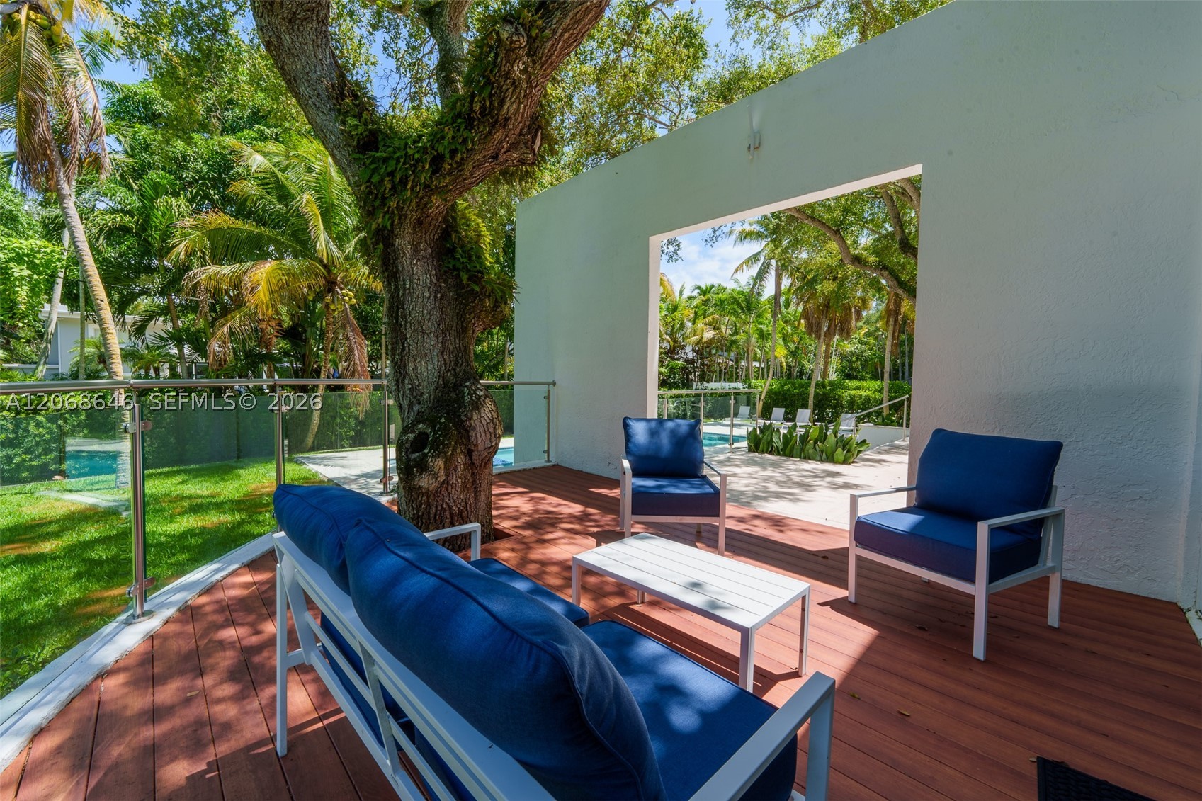 7277 SW 165th St Palmetto Bay, FL 33157