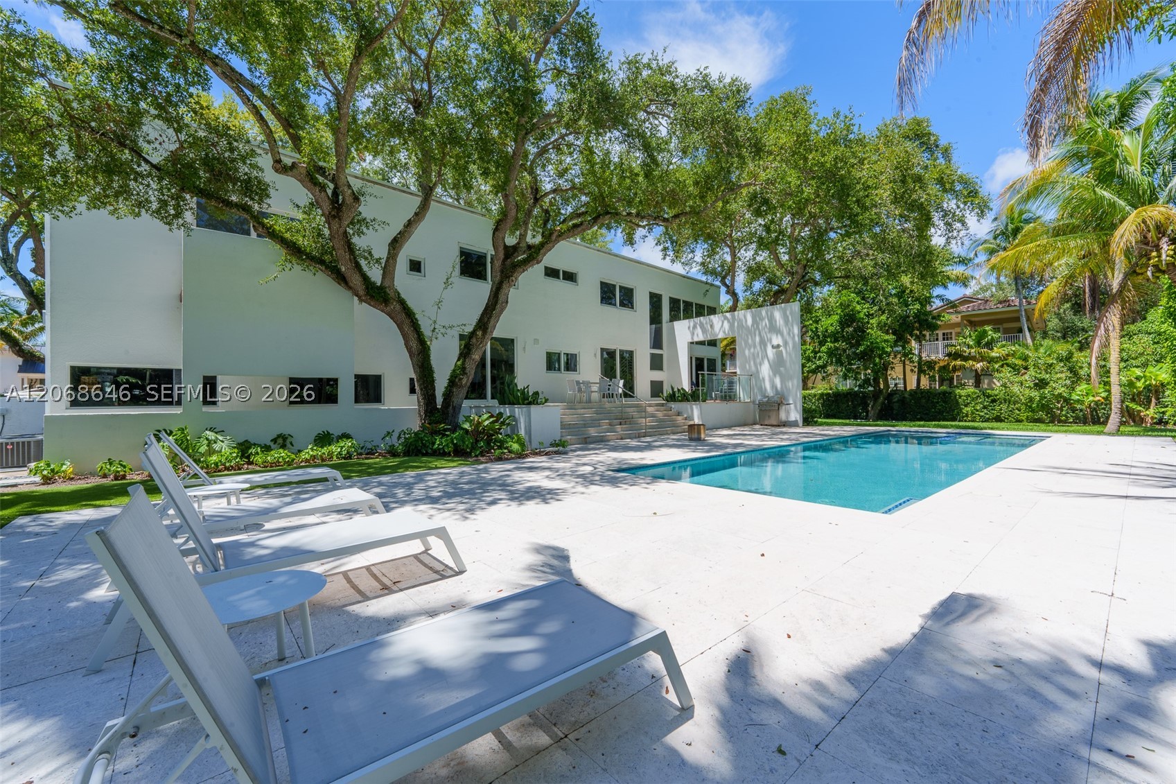 7277 SW 165th St Palmetto Bay, FL 33157