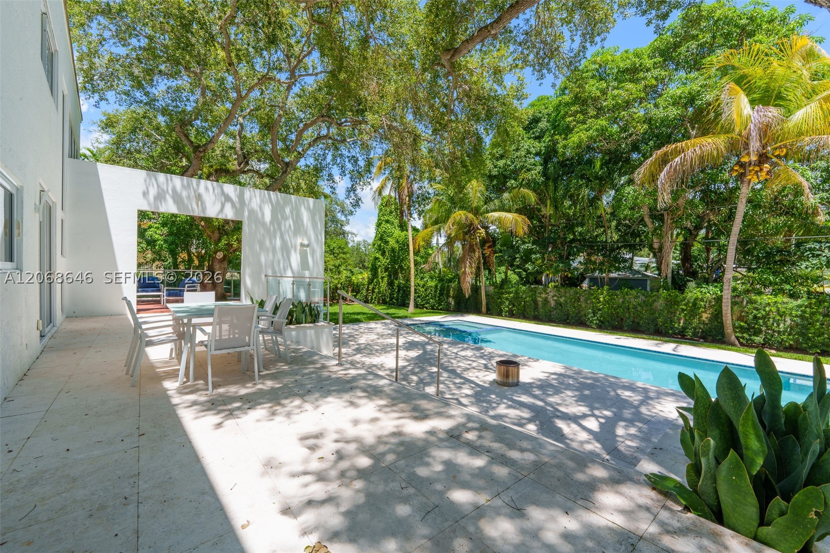 7277 SW 165th St Palmetto Bay, FL 33157