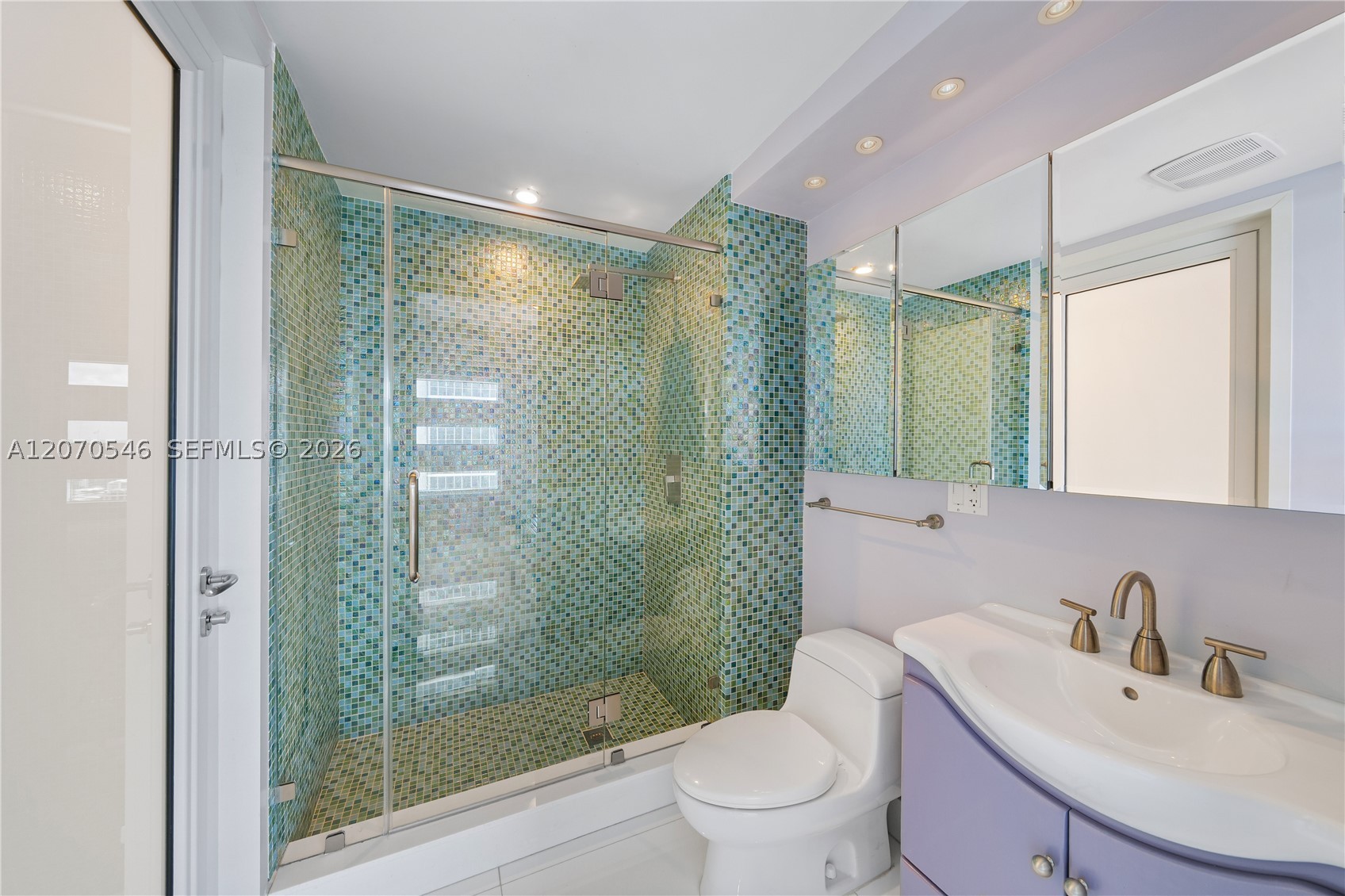 1040 Biscayne Blvd #4403 Miami, FL 33132