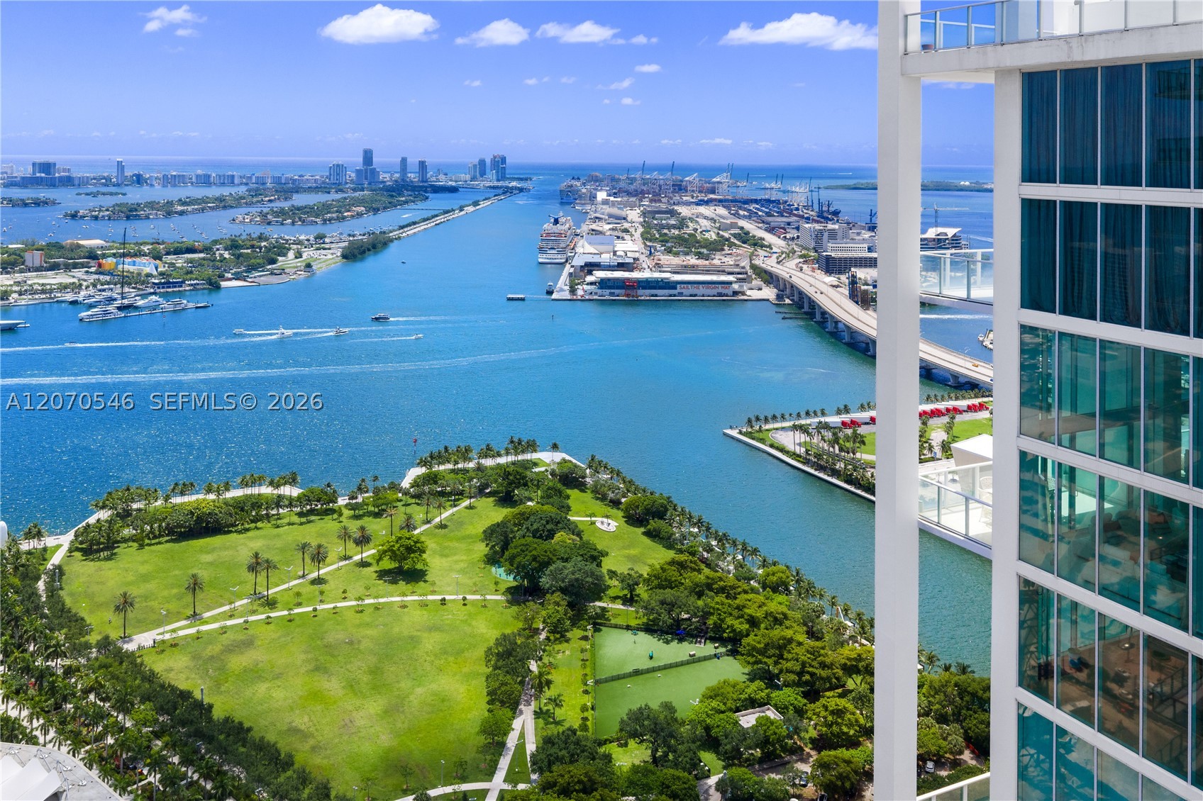 1040 Biscayne Blvd #4403 Miami, FL 33132