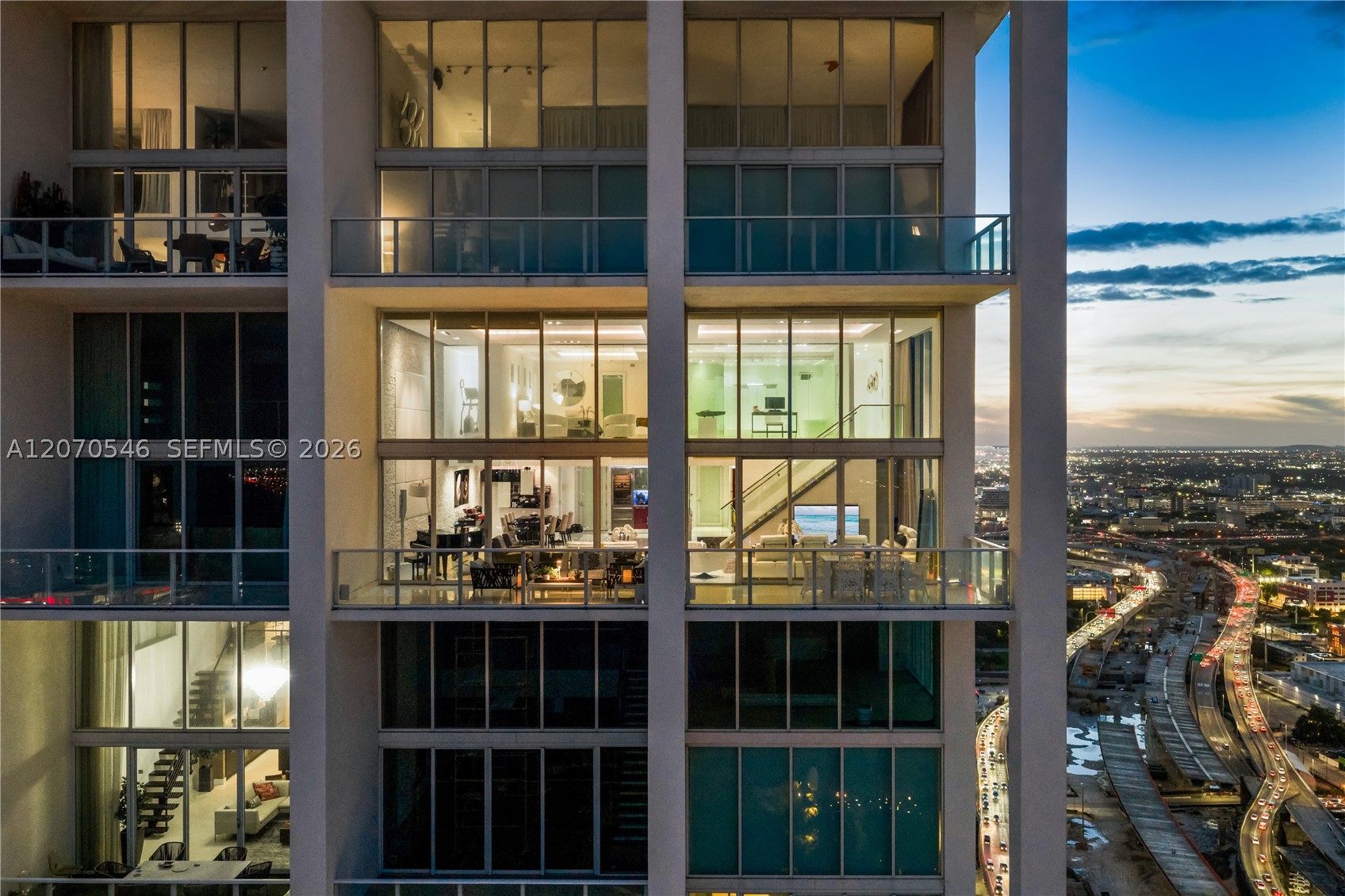 1040 Biscayne Blvd #4403 Miami, FL 33132