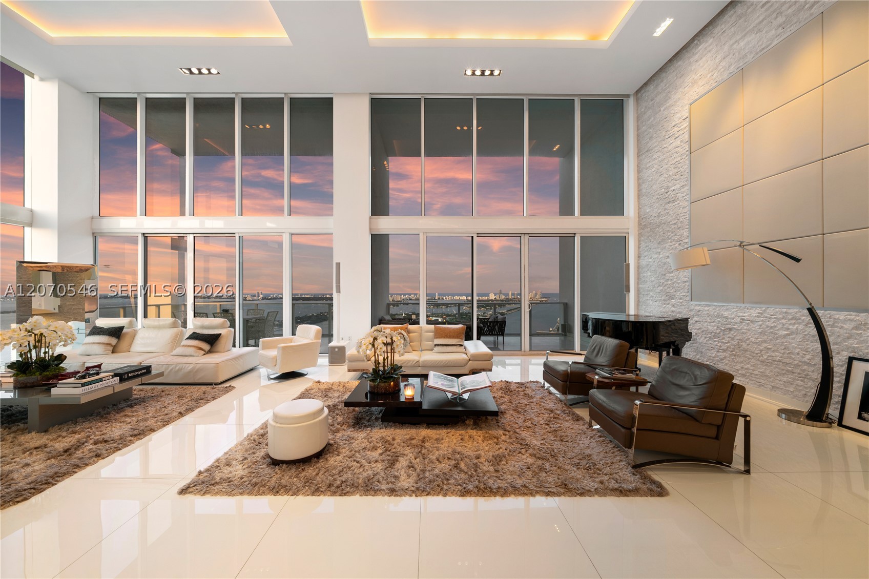 1040 Biscayne Blvd #4403 Miami, FL 33132