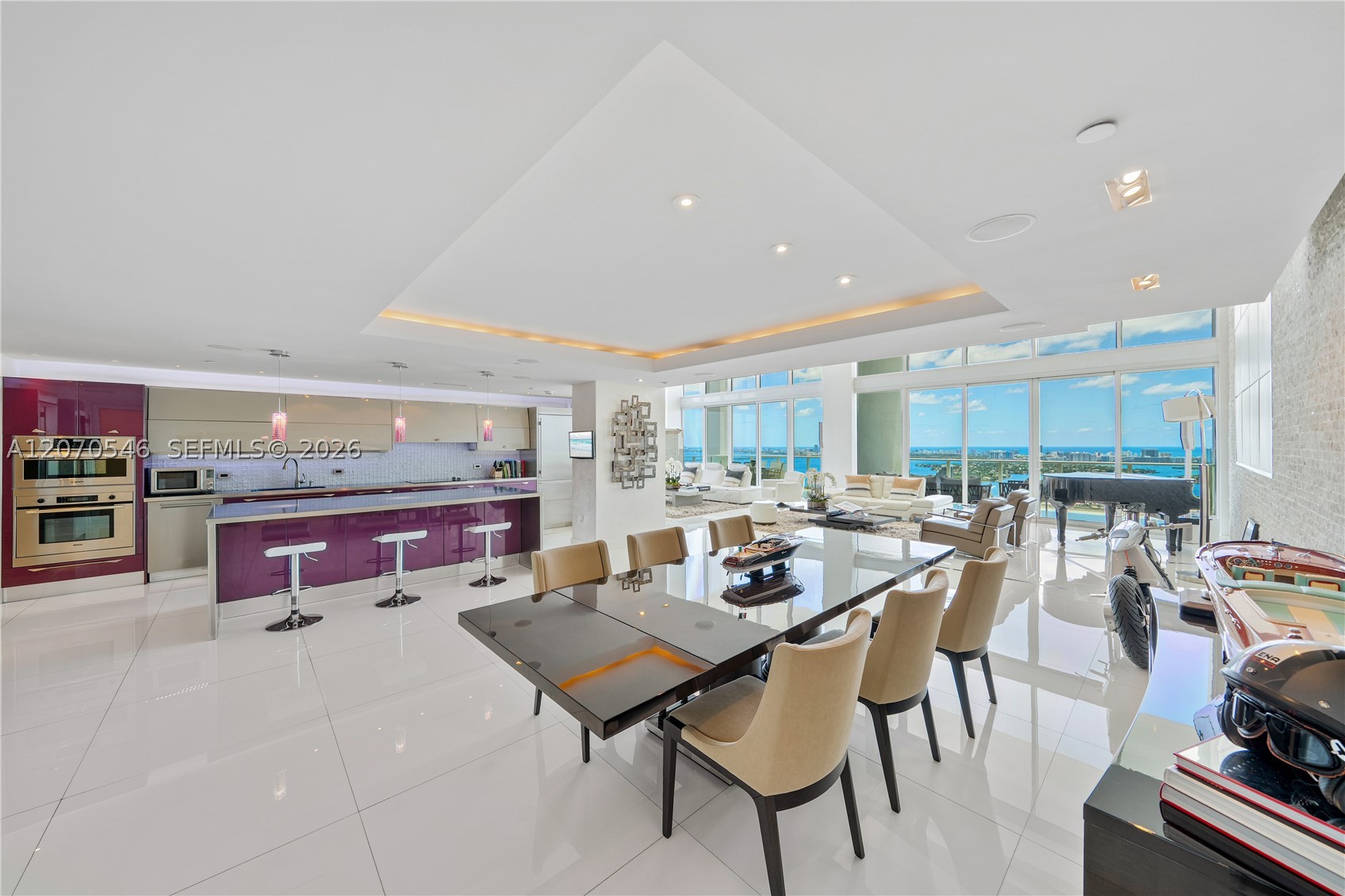 1040 Biscayne Blvd #4403 Miami, FL 33132