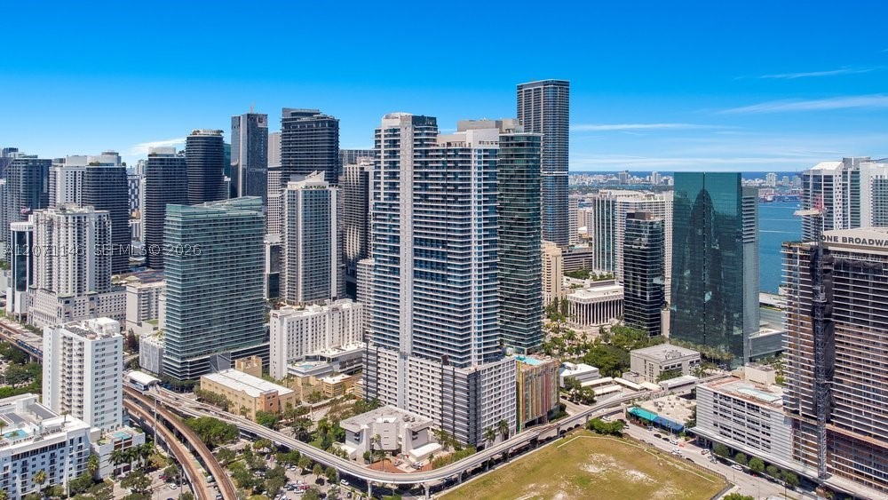 image Infinity at Brickell27