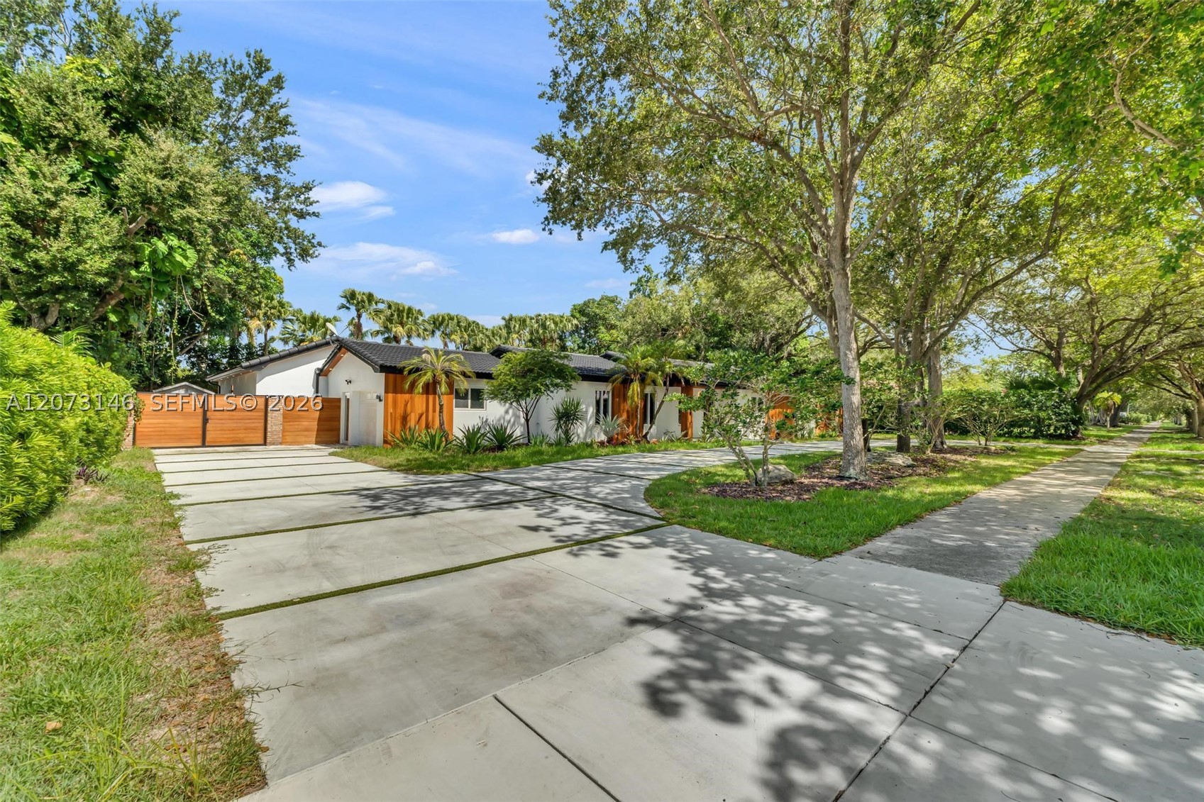 15321 SW 82nd Ave Palmetto Bay, FL 33157