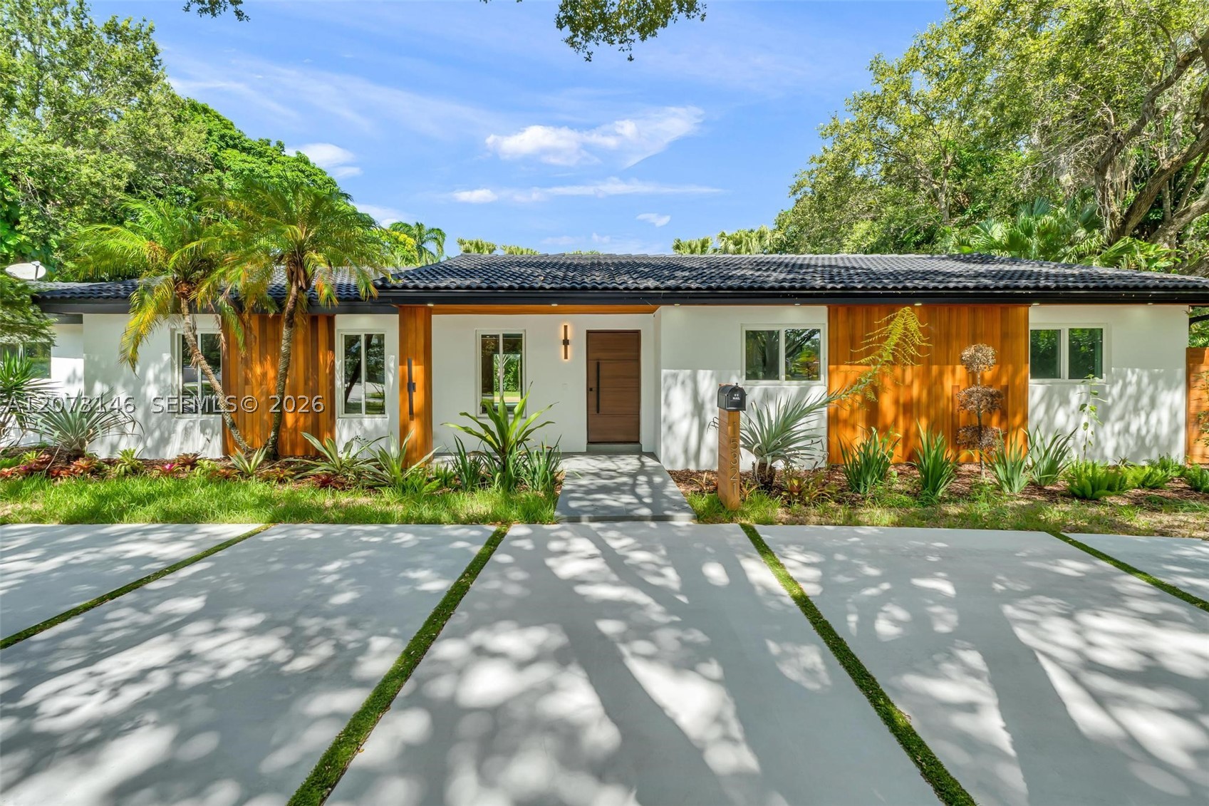 15321 SW 82nd Ave Palmetto Bay, FL 33157