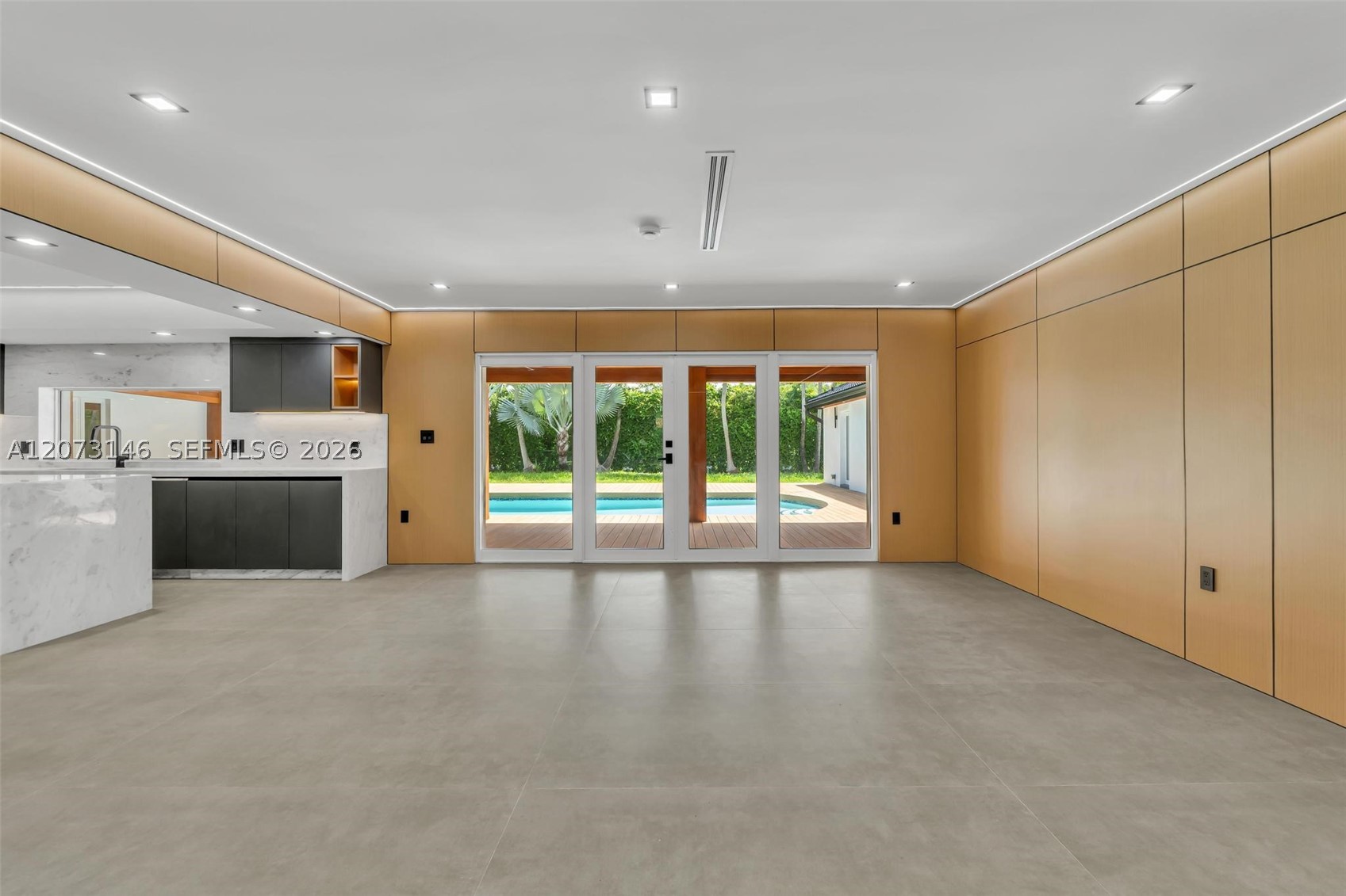 15321 SW 82nd Ave Palmetto Bay, FL 33157