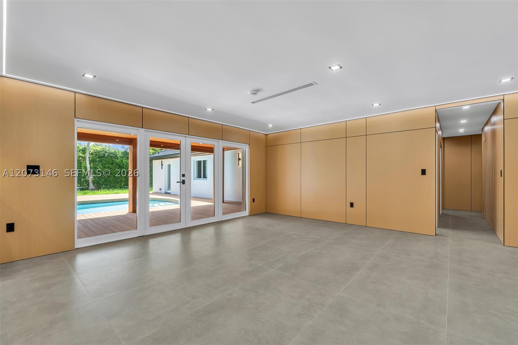 15321 SW 82nd Ave Palmetto Bay, FL 33157