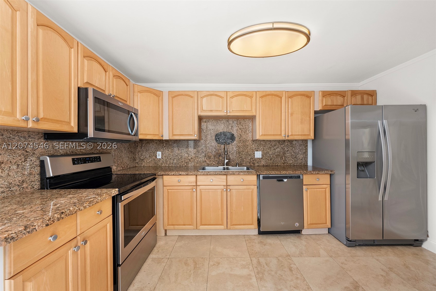 881 Ocean Dr #16F Key Biscayne, FL 33149
