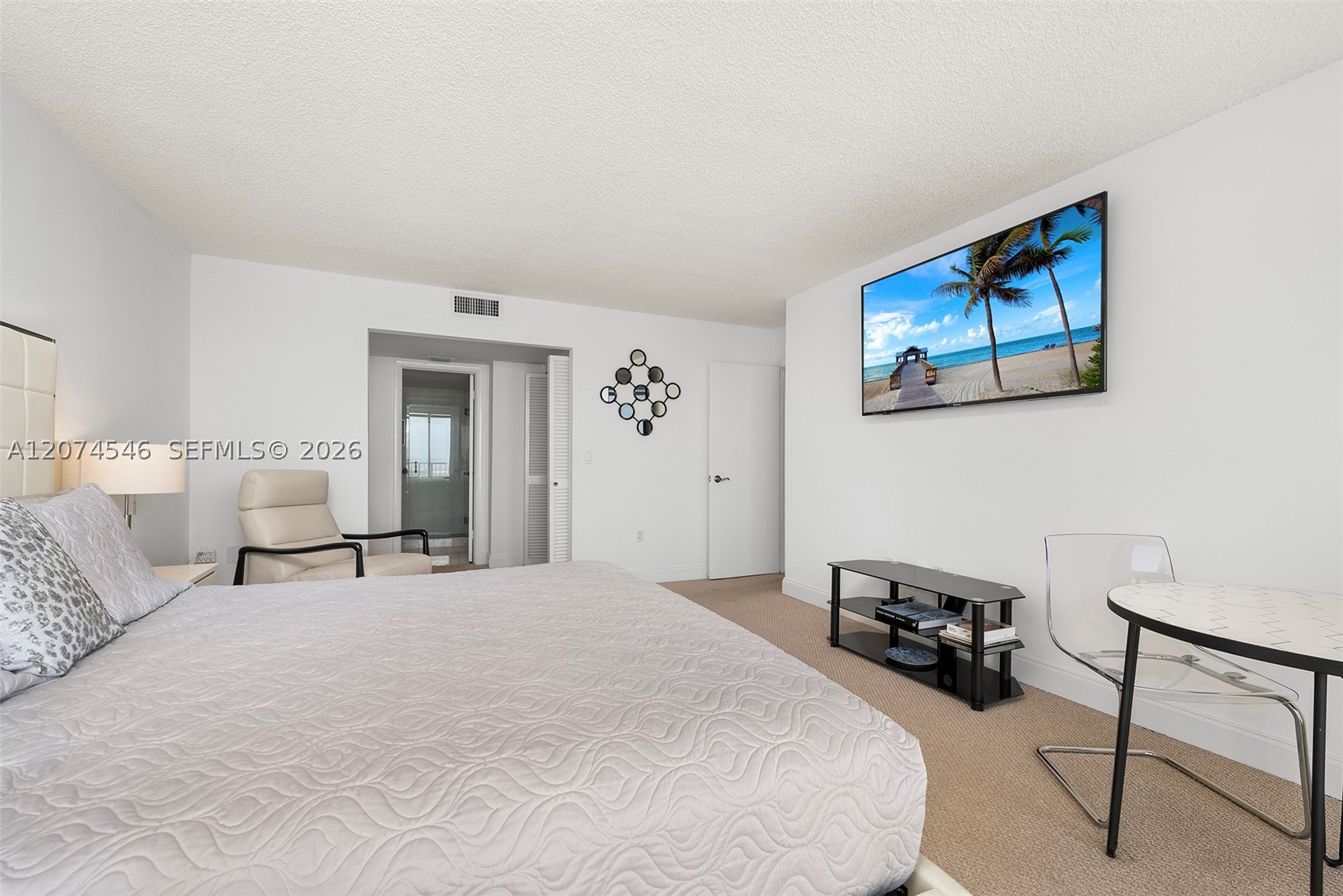 881 Ocean Dr #16F Key Biscayne, FL 33149
