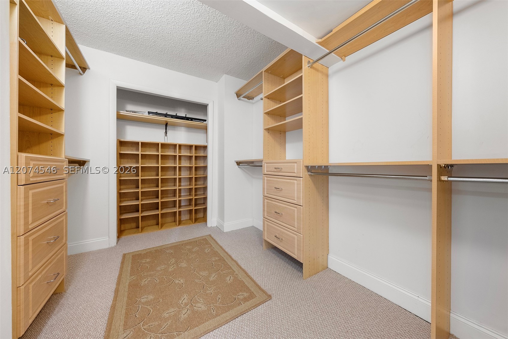 881 Ocean Dr #16F Key Biscayne, FL 33149